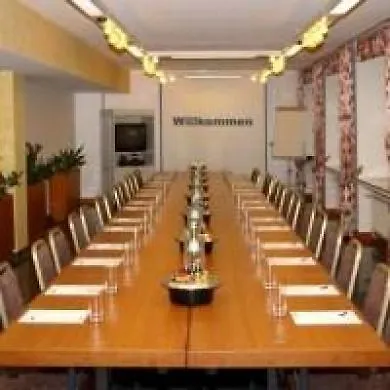 Conti Am Hauptbahnhof Münster