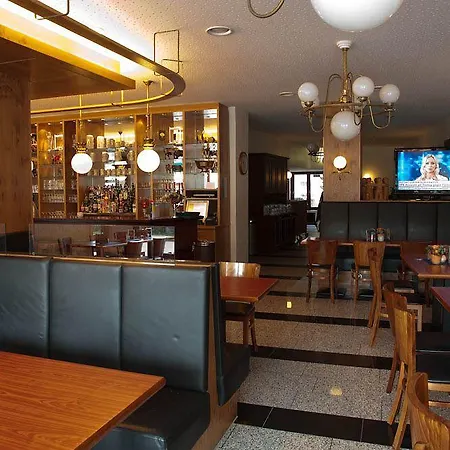 コンティ アム ハウプトバーンホフ ミュンスター