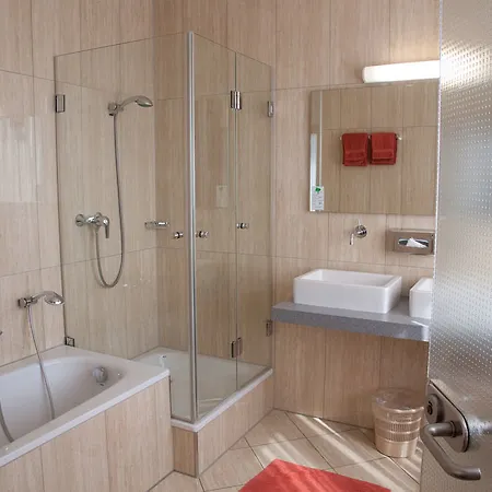 Conti Am Hauptbahnhof Münster