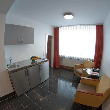 Hotel Conti Am Hauptbahnhof 3*