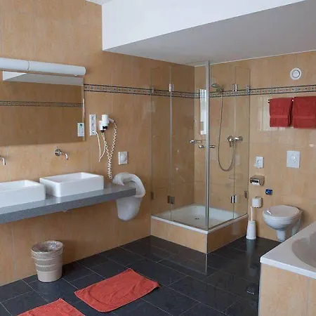 コンティ アム ハウプトバーンホフ ホテル