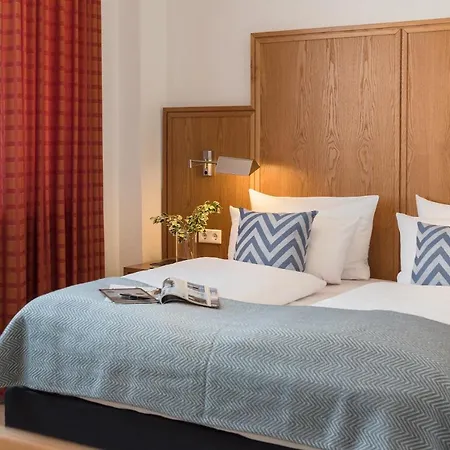 Conti Am Hauptbahnhof Münster