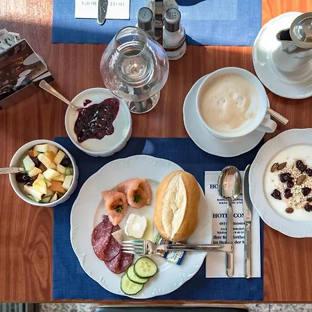 コンティ アム ハウプトバーンホフ