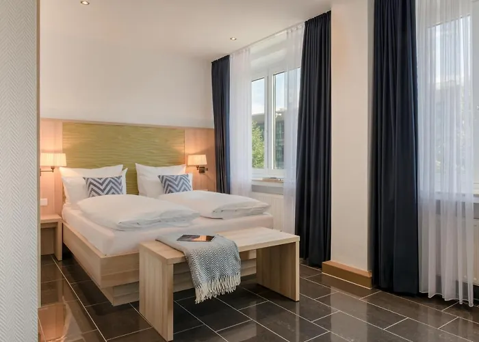 Conti Am Hauptbahnhof Hotel